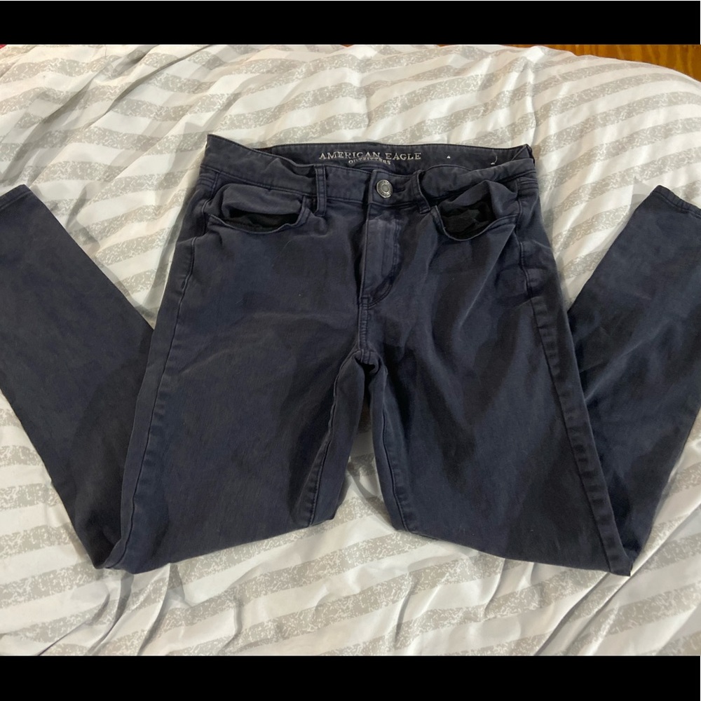 Navy American Eagle jeans